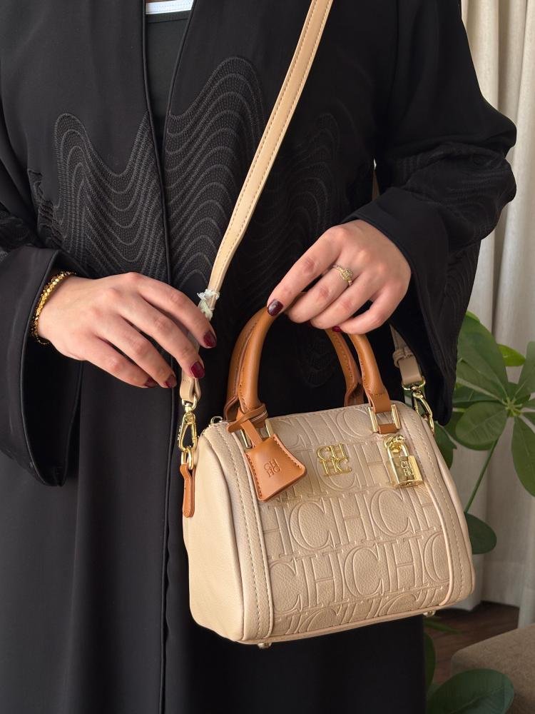 شنطة كارولينا هريرا - الصورة 2