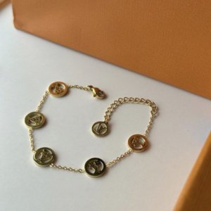 اسواره لويس فيتون