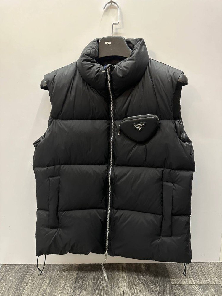 جاكت Prada