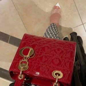 شنطة ديور
