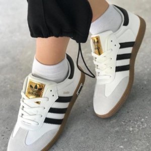 حذاء اديداس سامبا