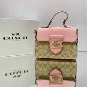 شنطة كوتش